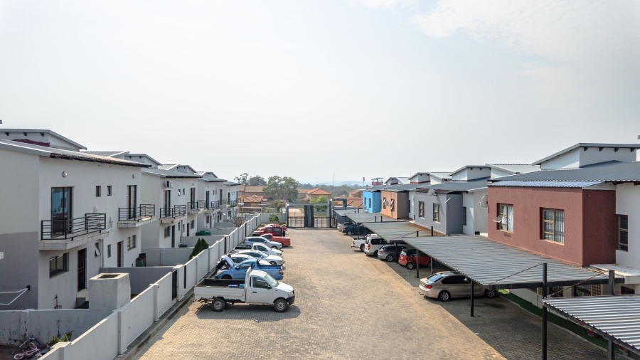 To Let 3 Bedroom Property for Rent in Cashan North West
